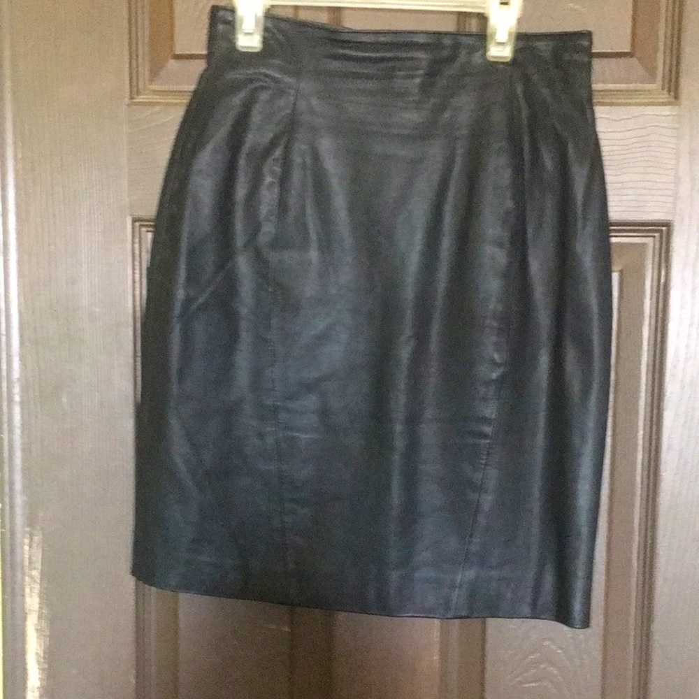 Knee length leather mini skirt